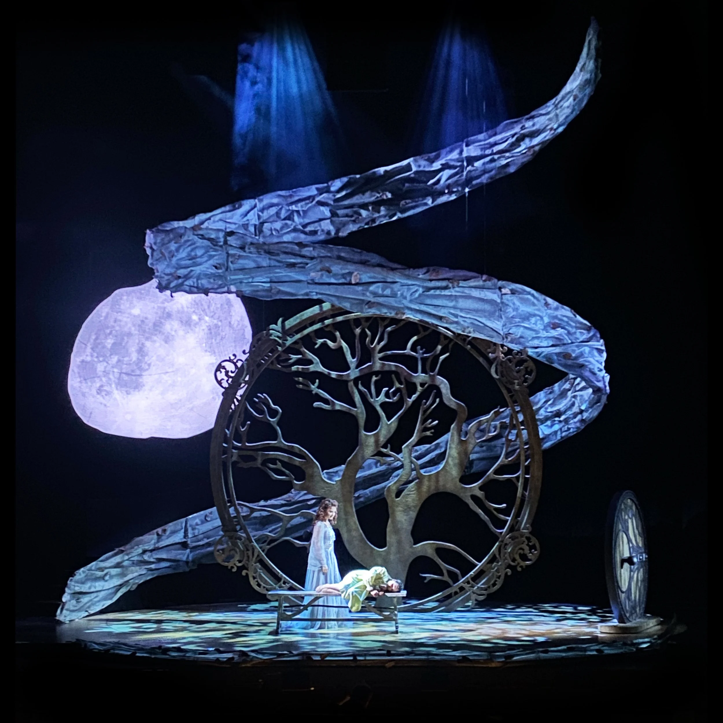 22_0009_Night+Garden.jpg?